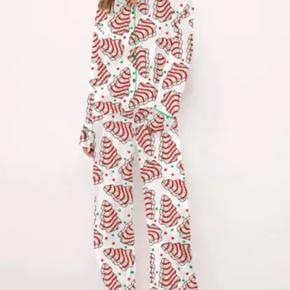 SHESHOW 2 Christmas Tree Cakes Print PJ Sets